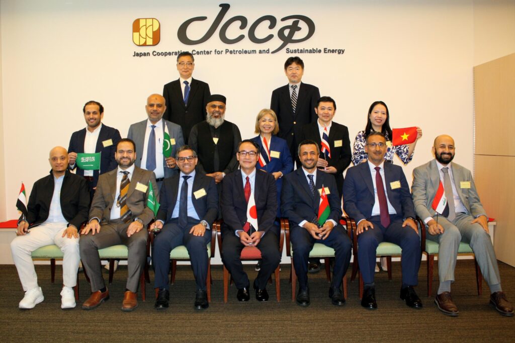 JCCPジャーナル “世界が揺れる今だからこそ知ってほしい、JCCPが紡ぐ産油国との「信頼の絆」” を掲載いたしました