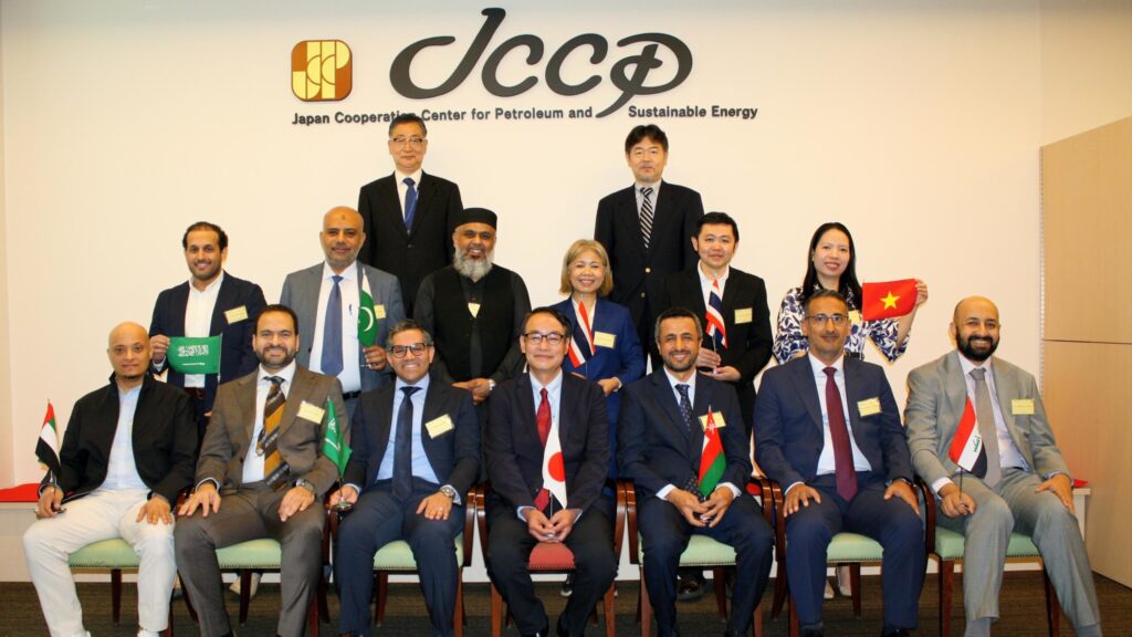 JCCPジャーナル “世界が揺れる今だからこそ知ってほしい、JCCPが紡ぐ産油国との「信頼の絆」” を掲載いたしました